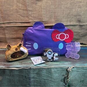 Hello Kitty fun travel duffle‎ bag accessory bundle phone holder shoelaces